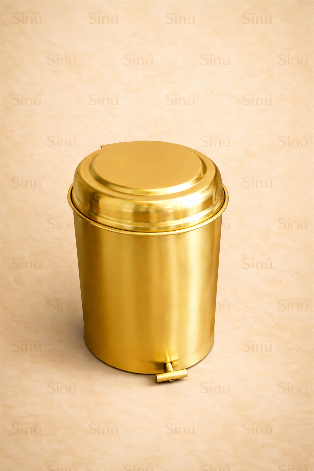 Papelera o caneca en bronce Sinú Design